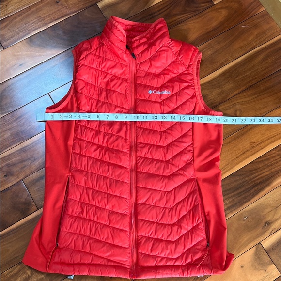 Columbia Women’s Vest Orange - Picture 4 of 5